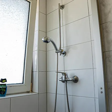 Ninetyone - Monteurzimmer & Business Apartment *